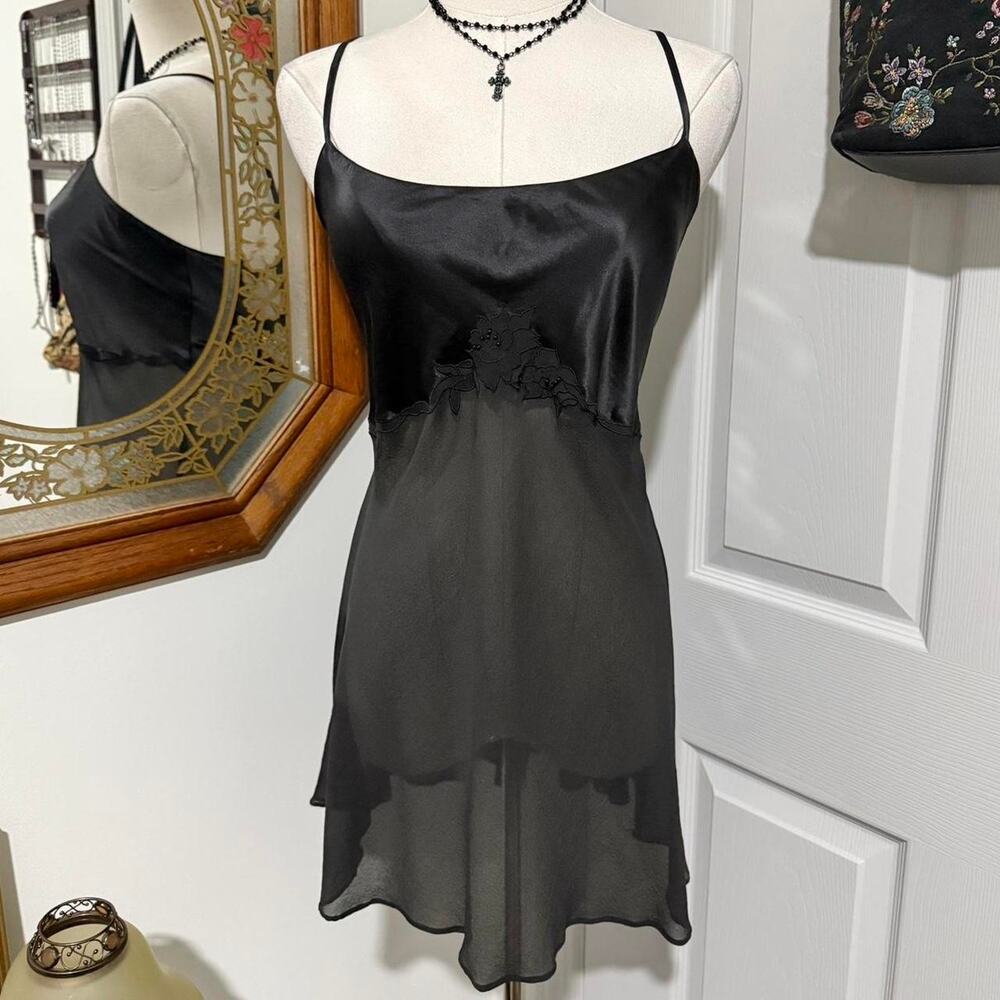 VTG 90s Victoria's Secret Black 100% Silk Beaded Floral Dark Coquette Slip Dress